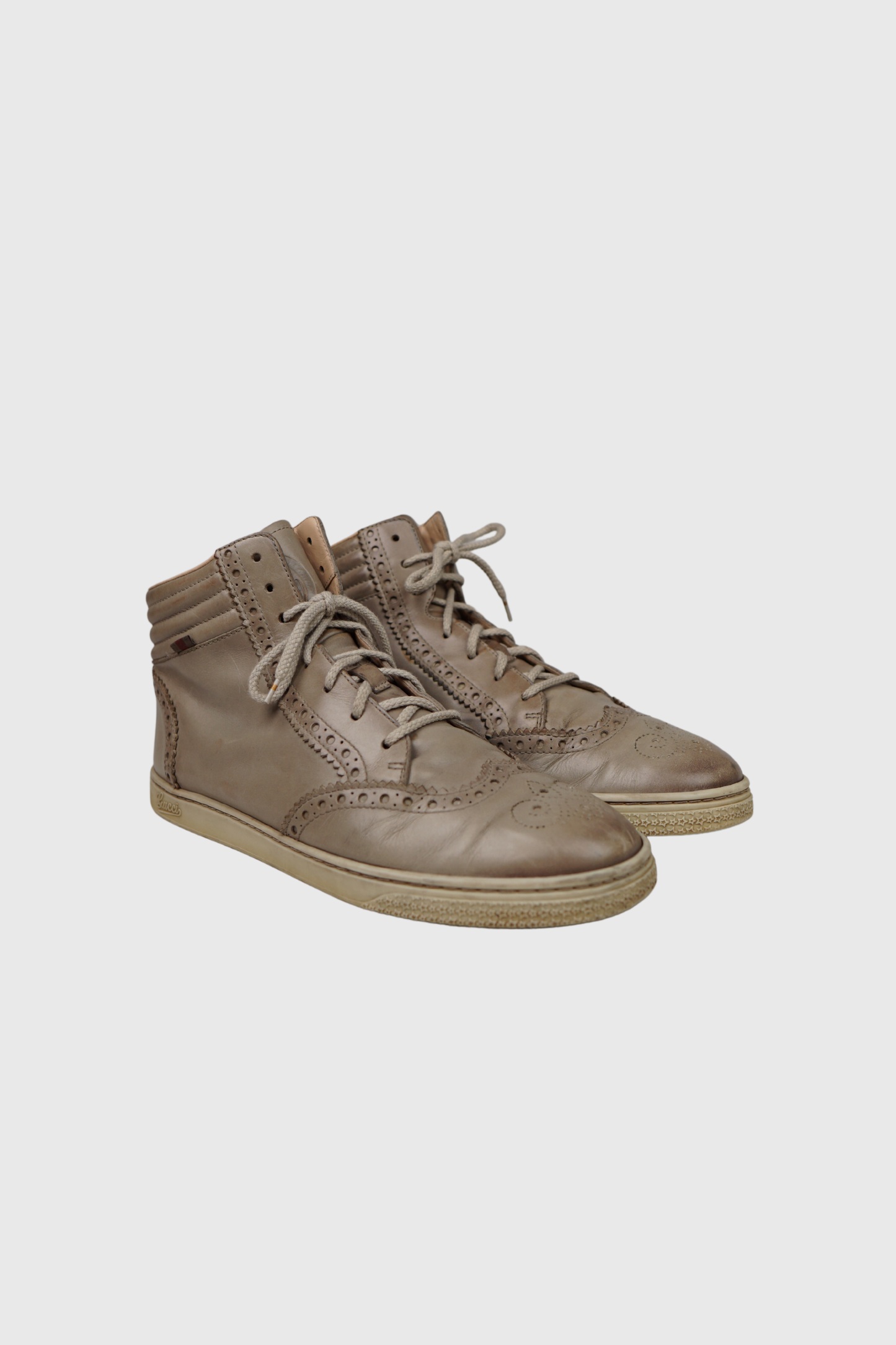 GUCCI High Top Sneaker | 40